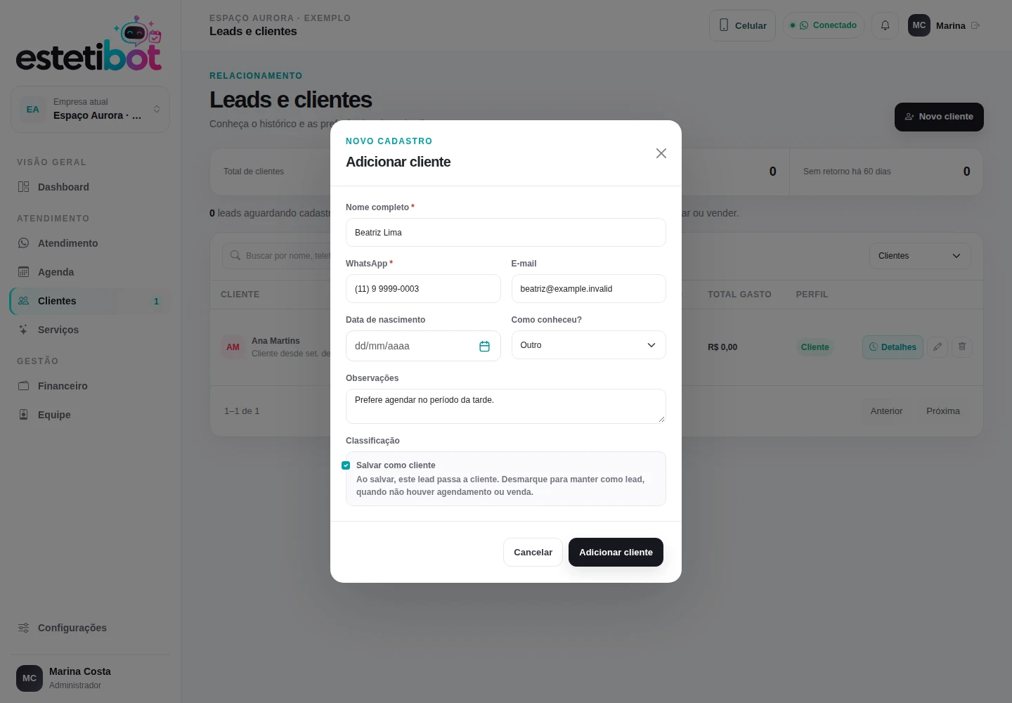 Formulário do cliente com nome, contato e observações. Tela real com dados fictícios.